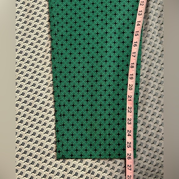 Banana Republic Sloan Crop Straight Leg Pants with Stretch - Size 14 - Picture 5 of 7